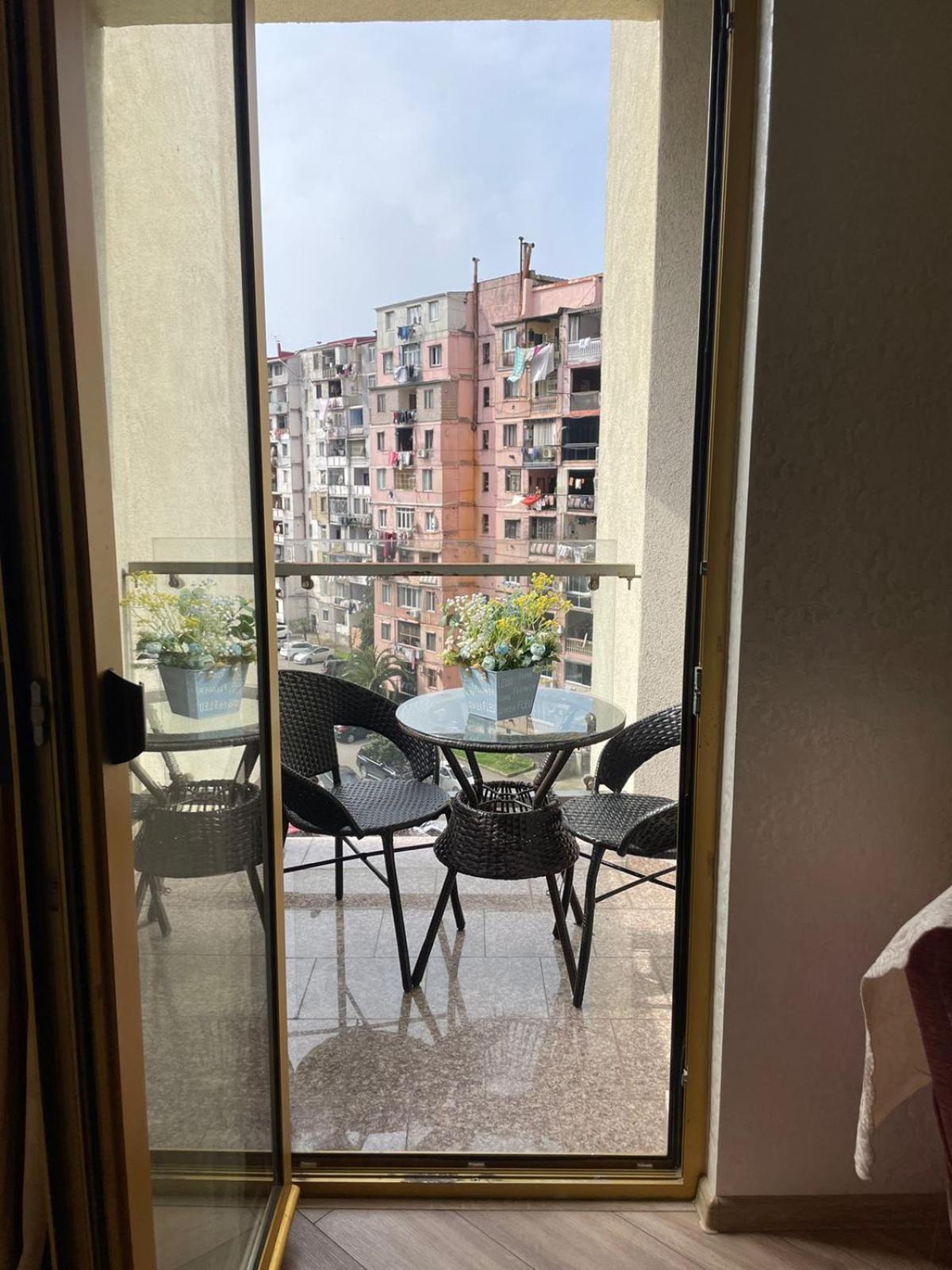 Appartamento Orbisea Batumi Esterno foto