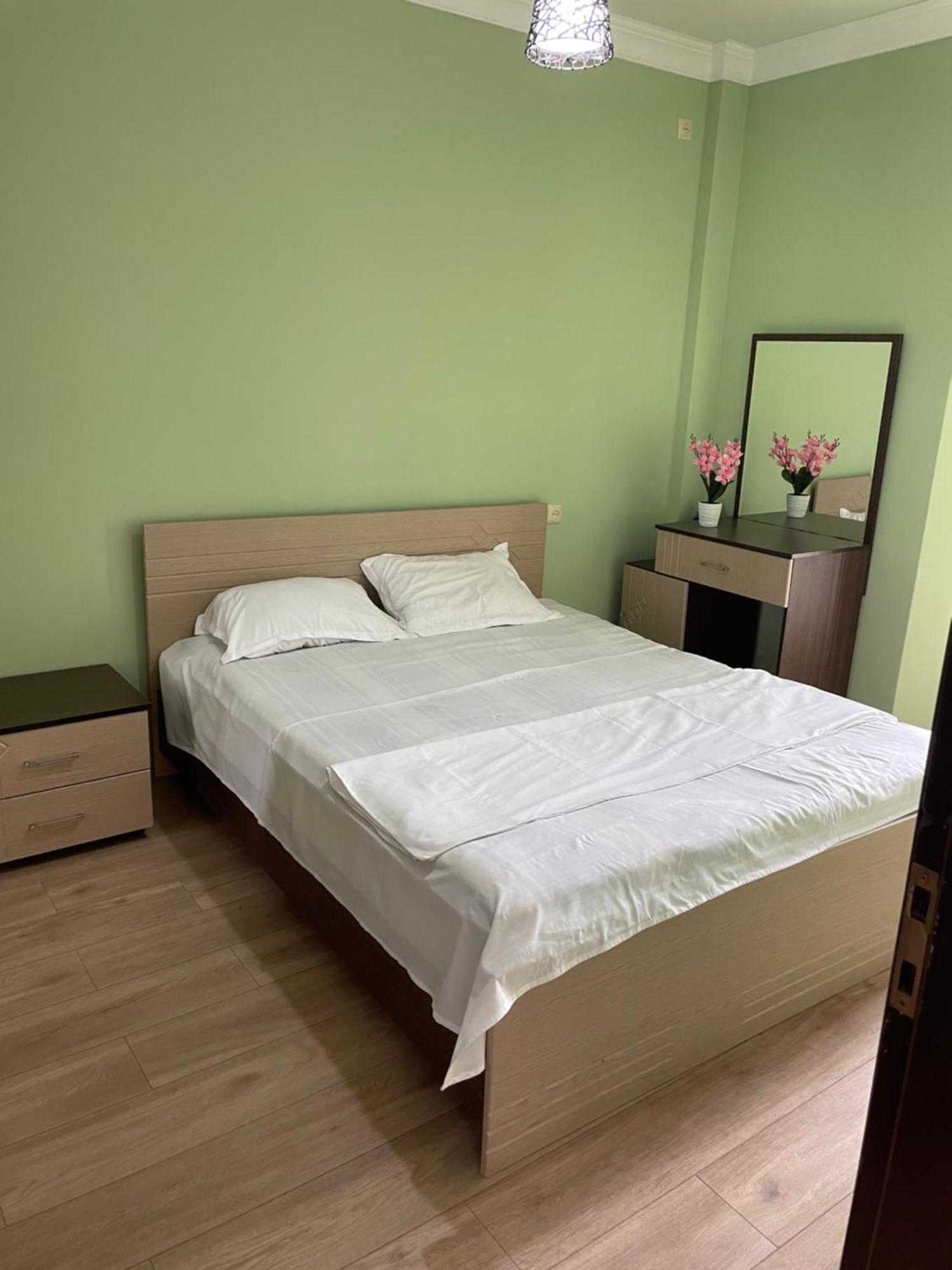 Appartamento Orbisea Batumi Esterno foto